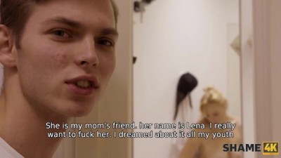 Steamy Shower Seduction: Cougars Gone Wild