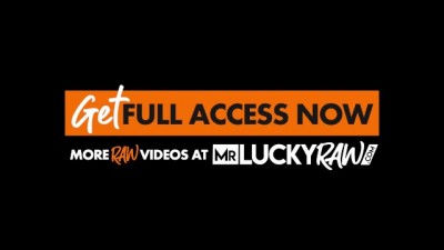 Sizzling Live Sex Show with Wild Cam Girl