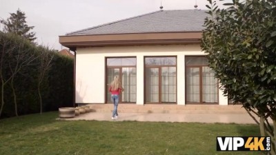 Hot Young Babe Craves Mature Cock in Office Fun (+18)