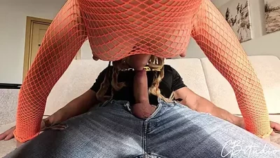 Explosive Squirting & Mind-Blowing Pussy Orgasms at a Hardcore Porn Casting