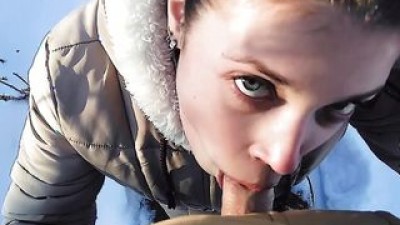 Stranger Gives Mind-Blowing Public Park BJ