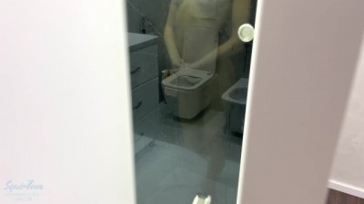 Dildo Fun in the Shower: Wild Squirting Session!