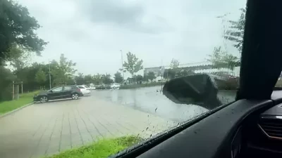 Steamy Car Handjob in Supermarket Parking Lot