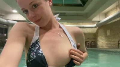 Quick Public Pool Tits Flash