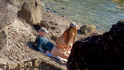 College Girl having Sex on the Beach. almost get Caught!