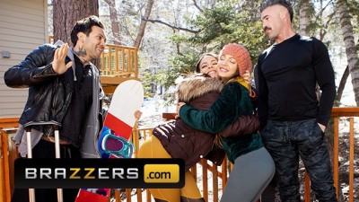 Brazzers - Busty Babe Abigail Mac Fucked Hard by Small Hands in the Snow