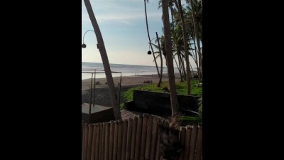 Real outdoor sex on a public beach - Cum on belly