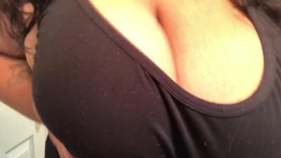Bouncing Titties