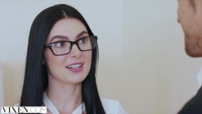 VIXEN Hot Young Curator Fucks Art Collector (+18)