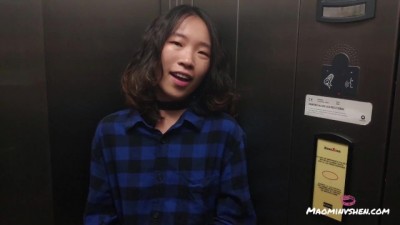 Chinese little loves body writing and playing toys