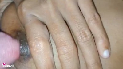 Srilankan Girl Quit Boobs and Hairy Pussy Play |