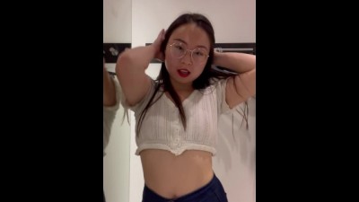Chinese teen getting naughty (+18)