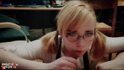 Honey Teenager Deep Sucking Big Cock (+18)