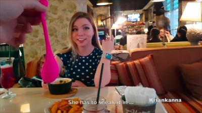 girl got an orgasm in a restaurant!