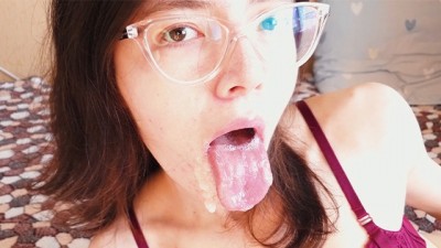 Slutty Girlfriend Loves Getting Cum