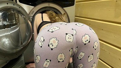 Sexy Babe Stuck In The Washing Machine And Fucked