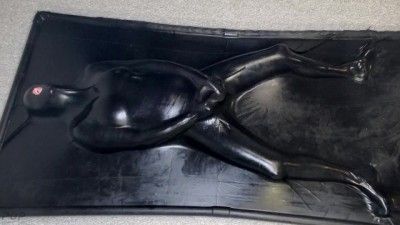 Intense Pleasure: Vacbed, Lube & Toys for Explosive Orgasms