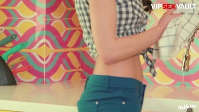 Ferrera Gomez: Hot and Horny Housecleaning Adventure