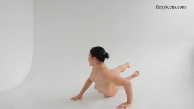 Unbelievably Flexible: Naughty Gymnast Bends All the Rules